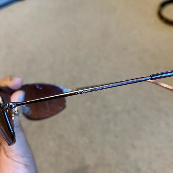 Giorgio Armani Sunglasses - Picture 5 of 7
